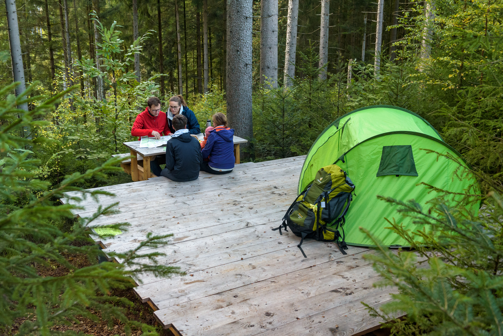 Das Bild zeigt ein Zelt vom Trekking Camp