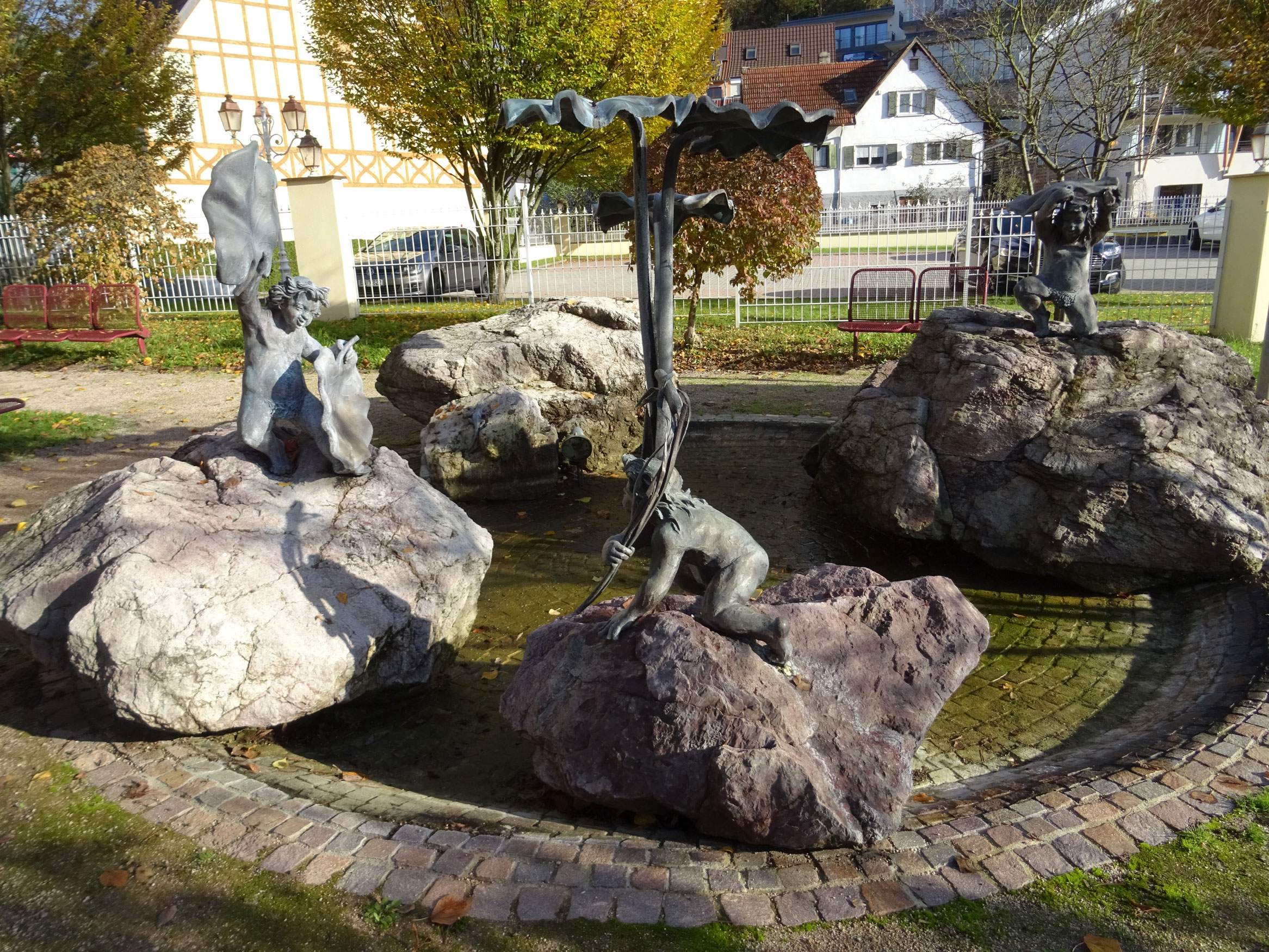 Bachdatscherlebrunnen in Lautenbach