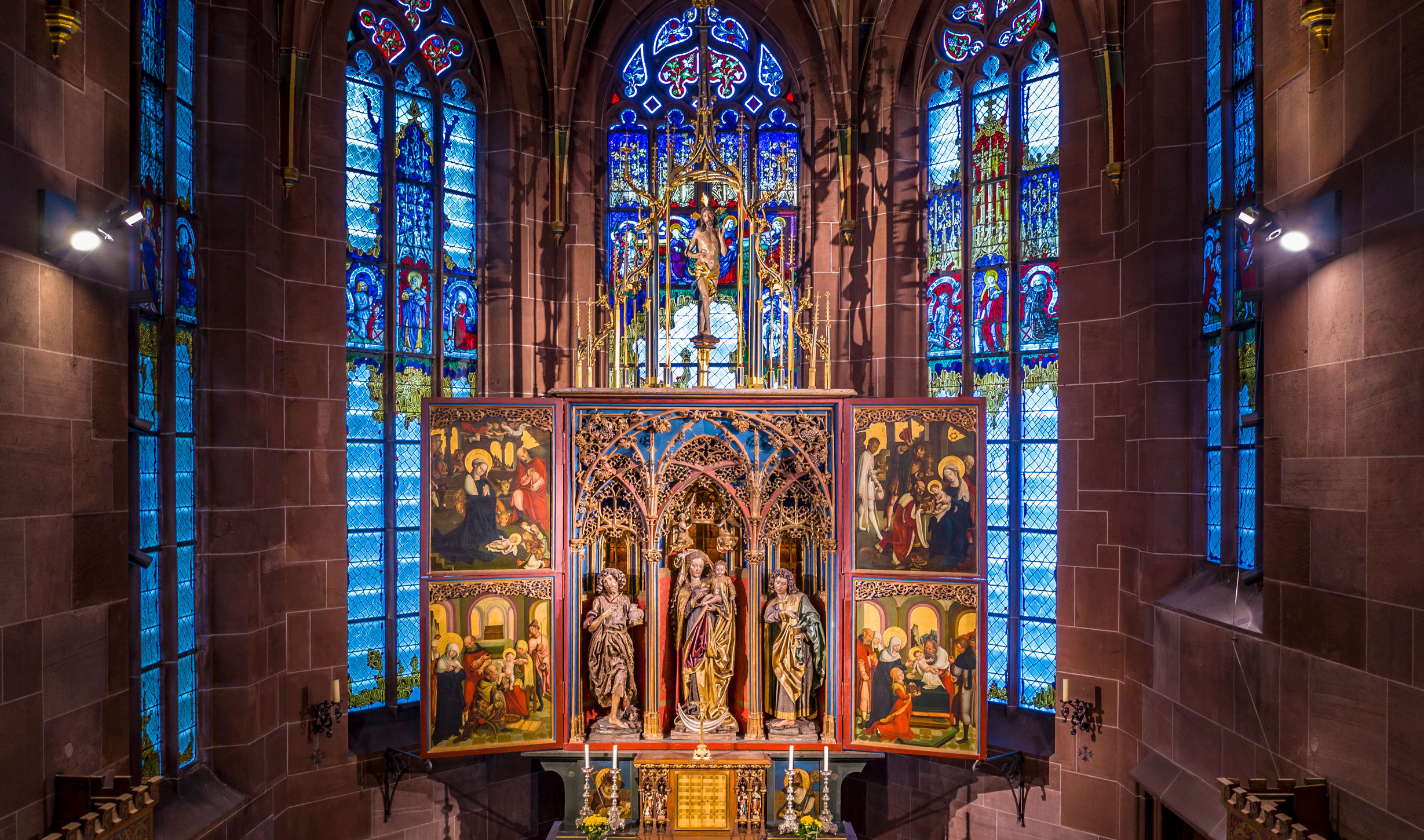 Mariä Krönung Lautenbach Foto zeigt den Altar der Kirche in Lautenbach von innen